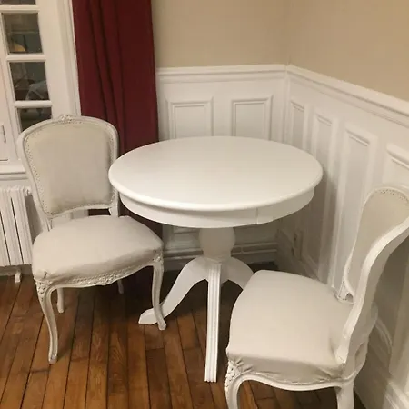 A L'aube De Troyes Frühstückspension Sainte-Savine